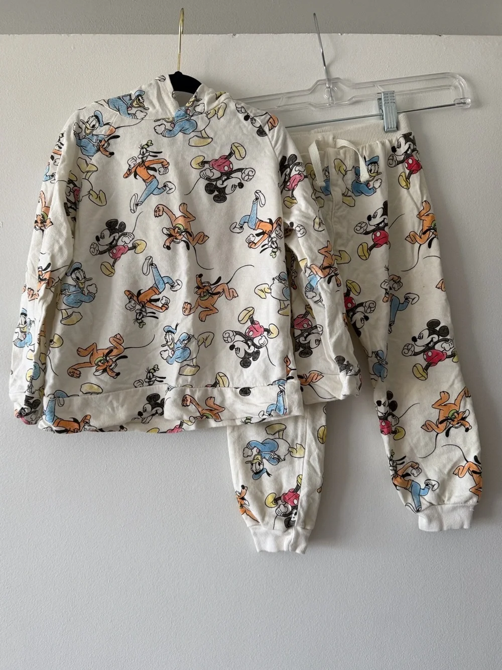 Disney authentic junior